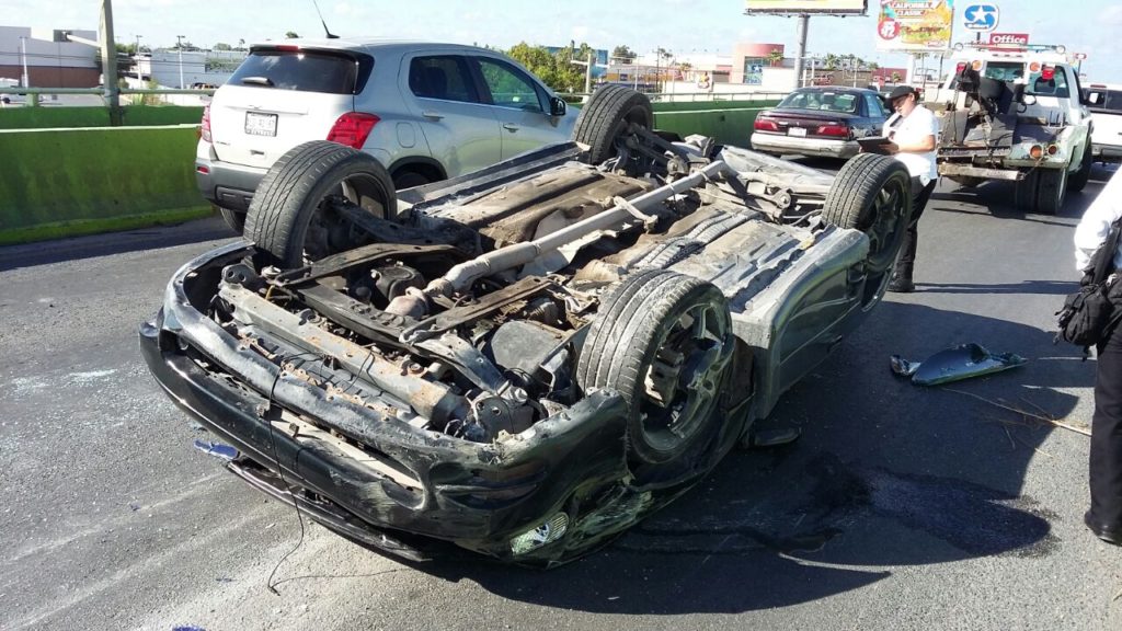 Exceso de velocidad deriva en volcadura. IMG 20161006 WA0016 1024x576