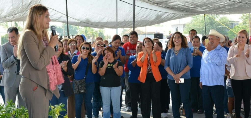 Encabeza Alcaldesa primera Mega Brigada de SEDESOL. 15225414 1195200380516020 1367447205 O E1480054536709 1024x483