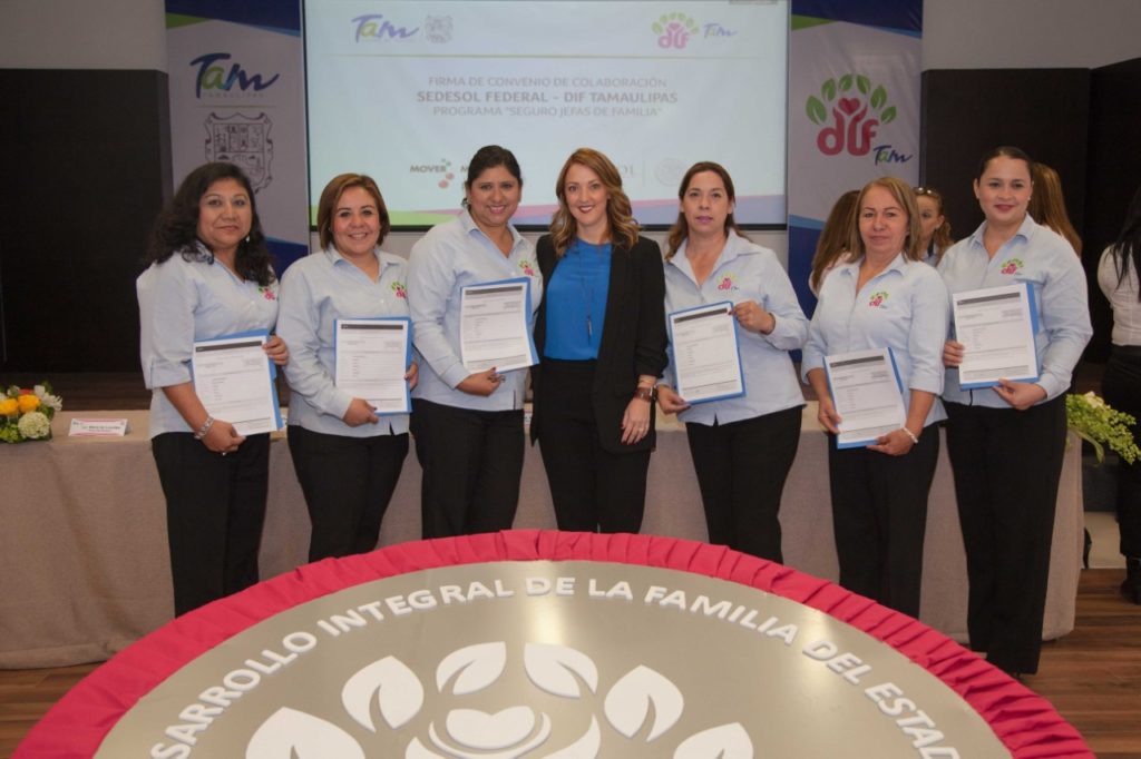 Thumbnail DIF 056 2017. Firma Convenio DIF Tamaulipas Para Proporcionar Seguro De Vida A Jefas De Familia 7 1024x682