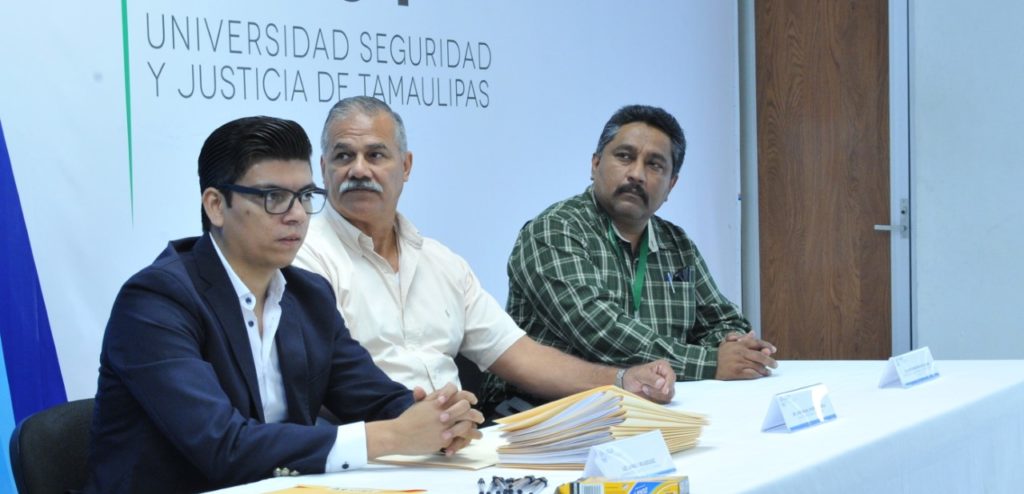 Capacitan a elementos en "Técnicas de la Función Policial". SSP E1487282777920 1024x494