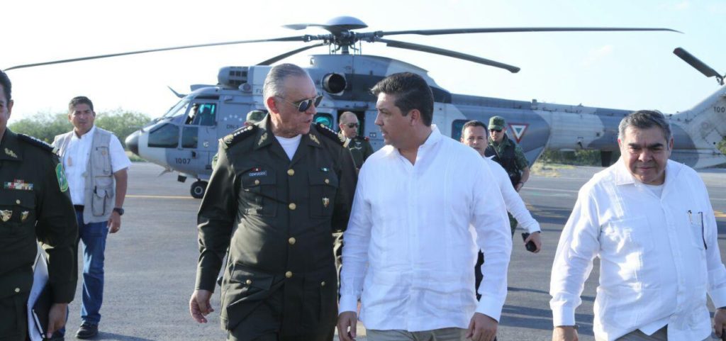 TAM 097 2017. Secretario De La Defensa Reconoce El Apoyo Del Gobernador De Tamaulipas A Las Fuerzas Armadas 1 E1490328011510 1024x481