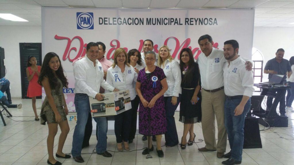 PAN Reynosa festeja a madres militantes. 18471947 1382316788471044 1287988862 O 1024x576