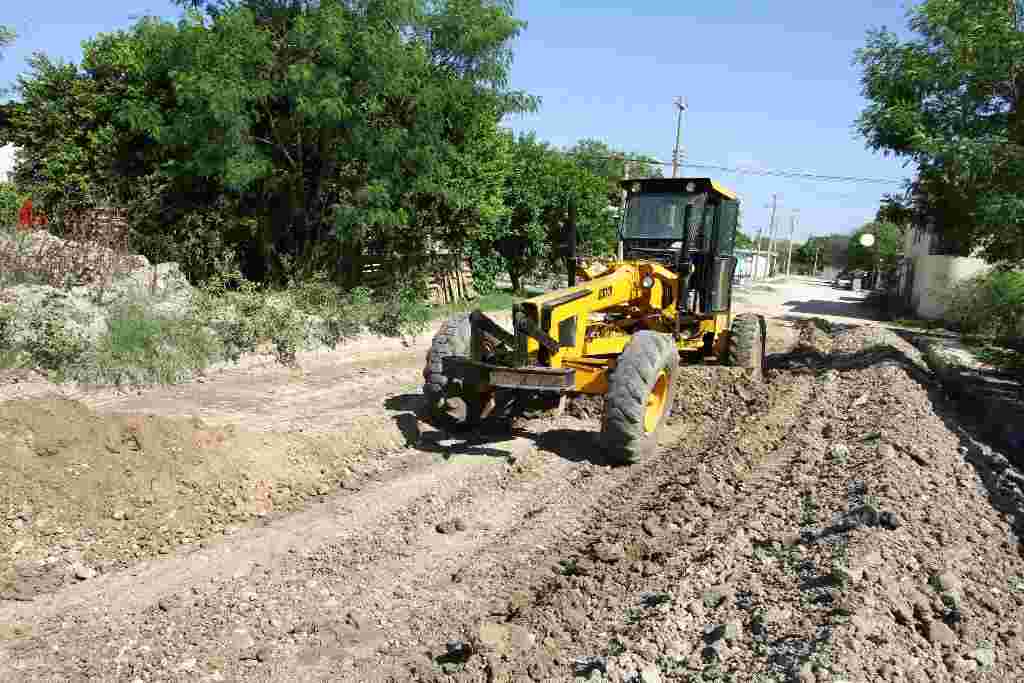 Continúan los trabajos de pavimentación en Río Bravo. 01 8 1024x683