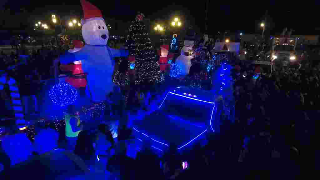 Deslumbra a reynosenses y visitantes Desfile Navideño 2017 IMG 20171213 WA0089 1024x576