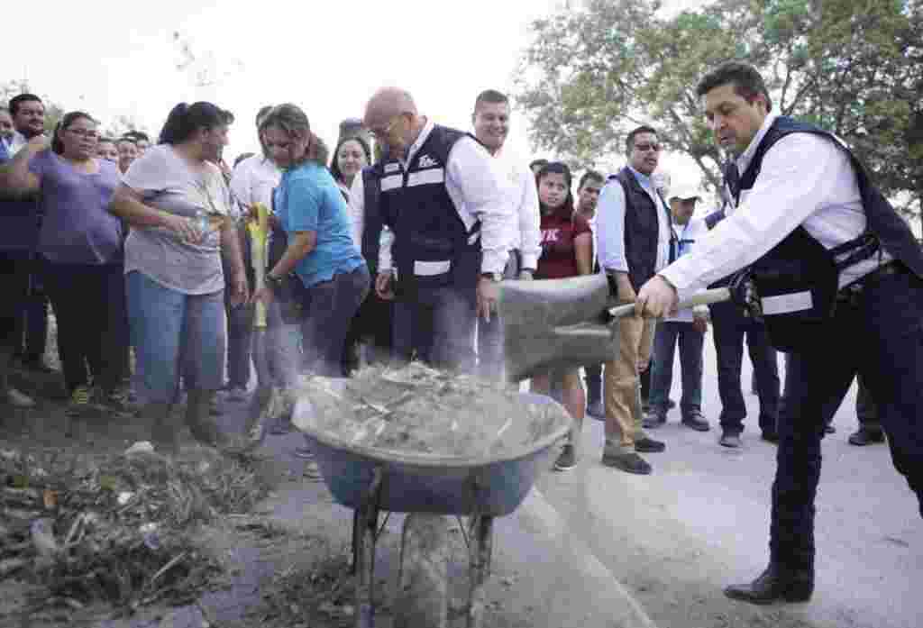 Supervisa Gobernador acciones de Unidos por Tamaulipas en Reynosa WhatsApp Image 2019 03 26 At 11.05.46 AM 1024x697