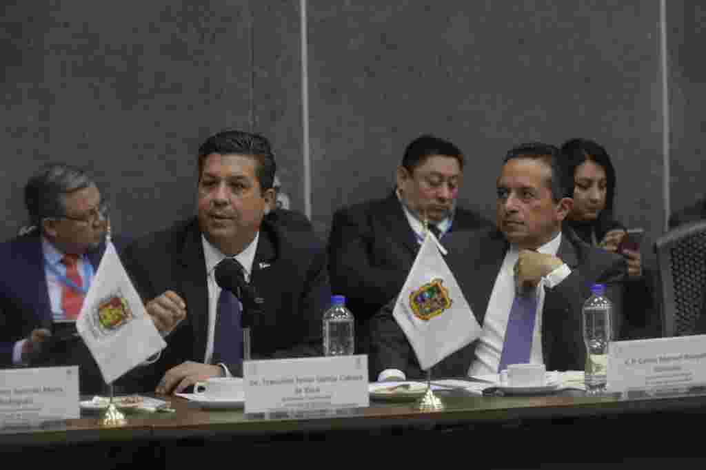 Expone Gobernador de Tamaulipas problemática por tráfico de armas en reunión CONAGO-FGR TAM 130 2019. Expone Gobernador De Tamaulipas Problemática Por Tráfico De Armas En Reunión CONAGO FGR 3 1024x682