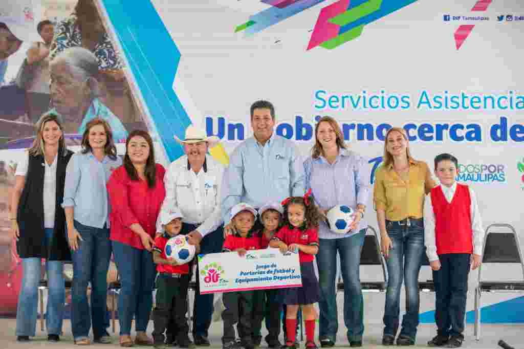 DIF 096 2019. Llevan Gobierno Del Estado Y DIF Tamaulipas Brigada “Un Gobierno Cerca De Ti” A Las Familias De San Fernando 4 1024x682