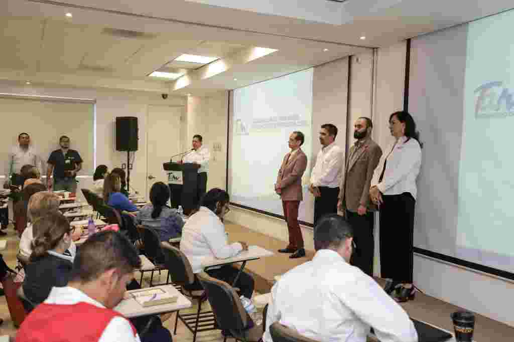 SST 033 2020. Capacita Gobierno De Tamaulipas A Instituciones Del Sector Salud Por COVID 19 3 1024x682