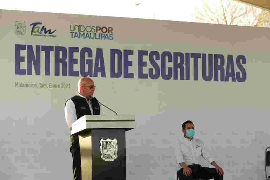 Francisco Cabeza de Vaca brinda certeza jurídica a las familias tamaulipecas TAM 018 2021. Francisco Cabeza De Vaca Brinda Certeza Jurídica A Las Familias Tamaulipecas Con La Entrega De Escrituras. 1 1024x682