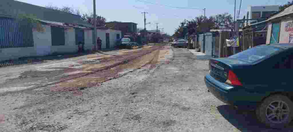 Rehabilitan calle de la colonia Cavazos Lerma. Calle Raspada 1024x462