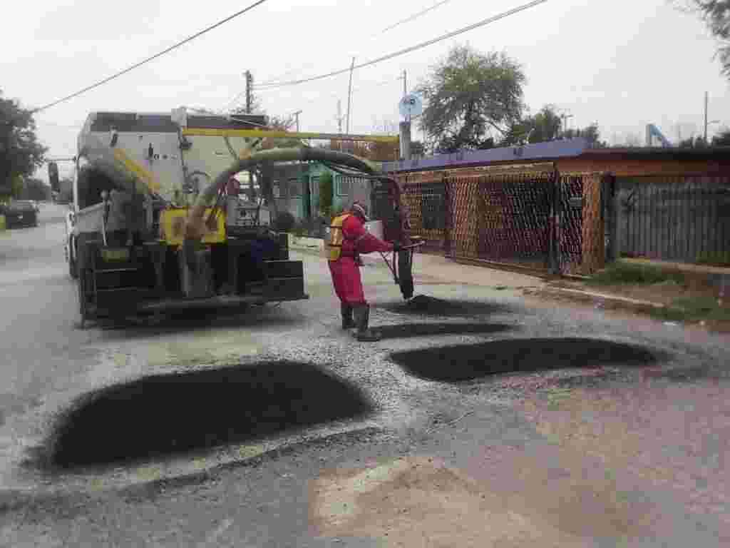 Atiende Gobierno de Río Bravo, Bacheo en colonia Morelos. WhatsApp Image 2021 05 06 At 12.10.02 PM 1024x768