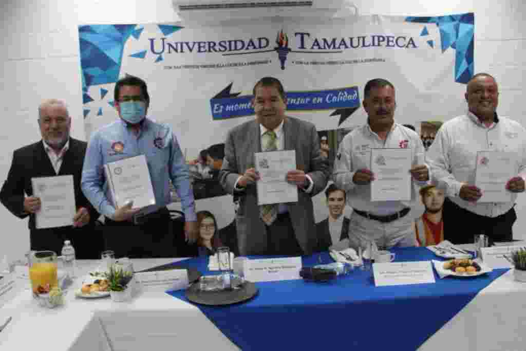 Universidad Tamaulipeca y DGETI unidos por el desarrollo social y educativo de Matamoros y Valle Hermoso. WhatsApp Image 2022 03 16 At 4.39.56 PM 1024x683