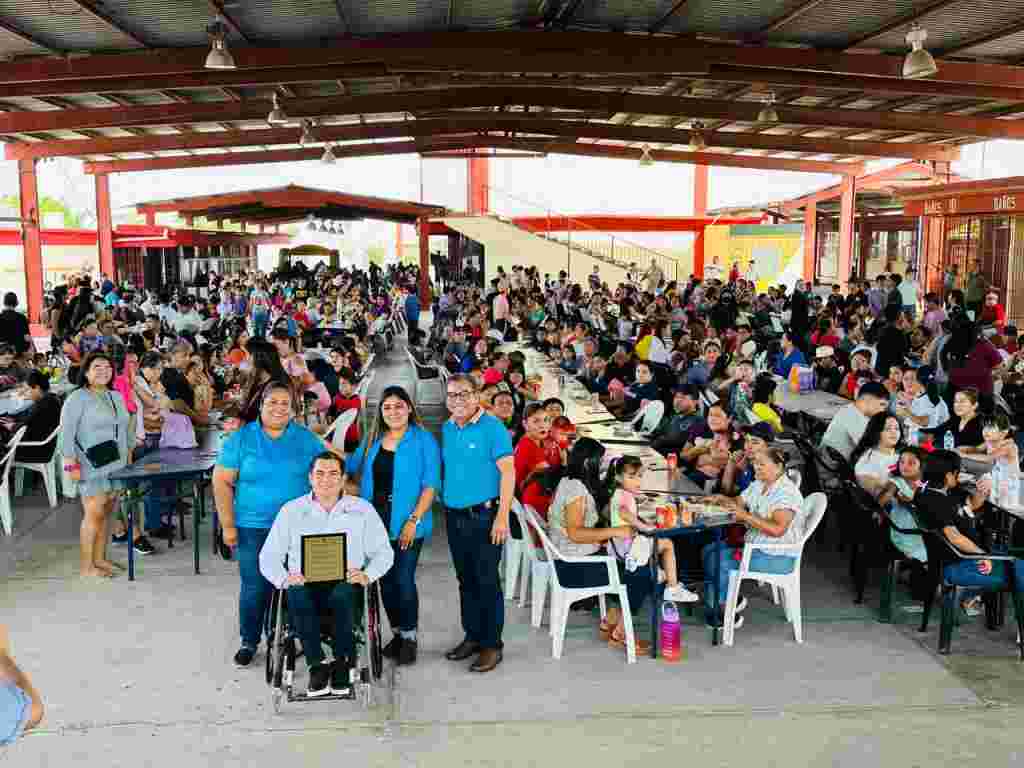 Recibe y atiende Marco Gallegos demandas de la ciudadanía WhatsApp Image 2023 10 23 At 10.36.34 AM 1024x768