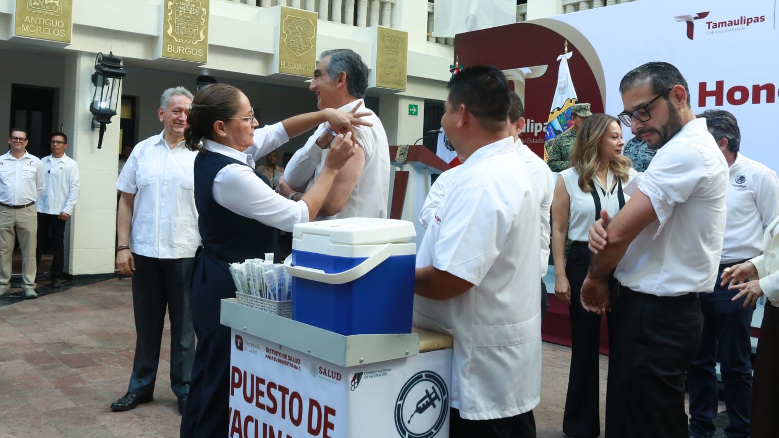 Pone en marcha Américo Campaña Estatal de Vacunación 2026